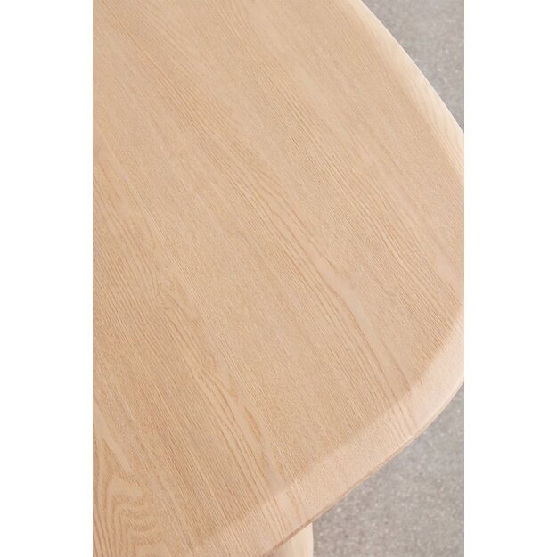 NEVETA | valgomojo stalas 20