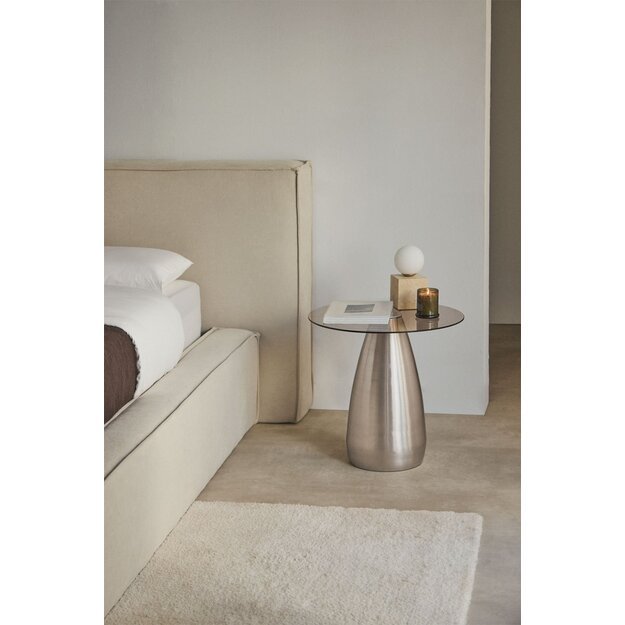 MERENA | staliukas 1