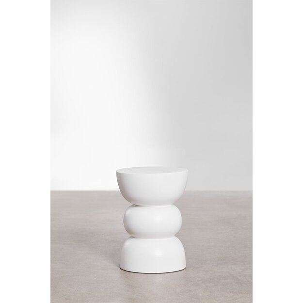 IEVA | šoninis staliukas 2