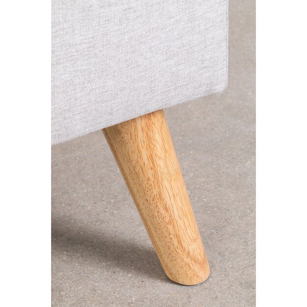 ADERAN | suoliukas 3