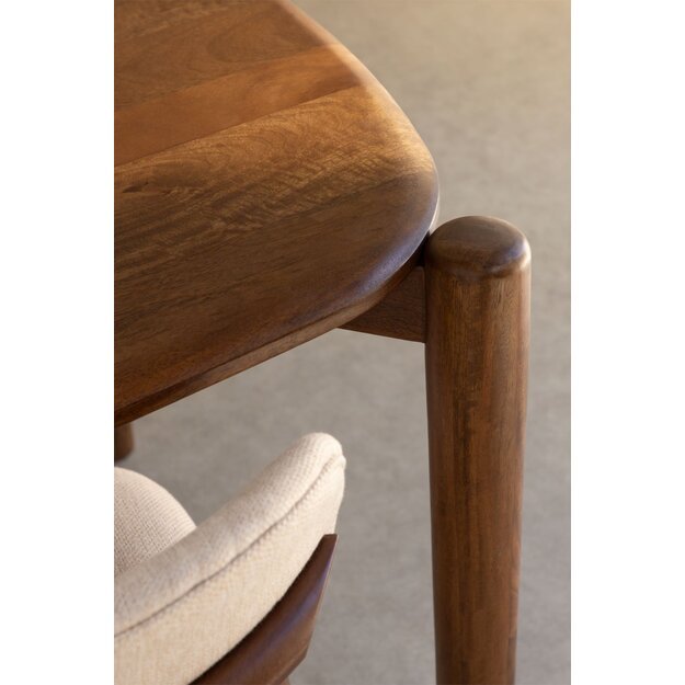 JEZEBEL | valgomojo stalas 8