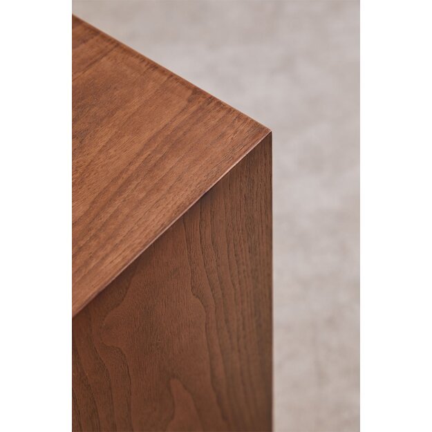 FLARNI | staliukas 6