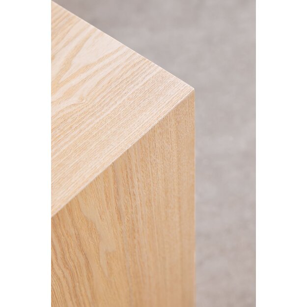 FLARNI | staliukas 12