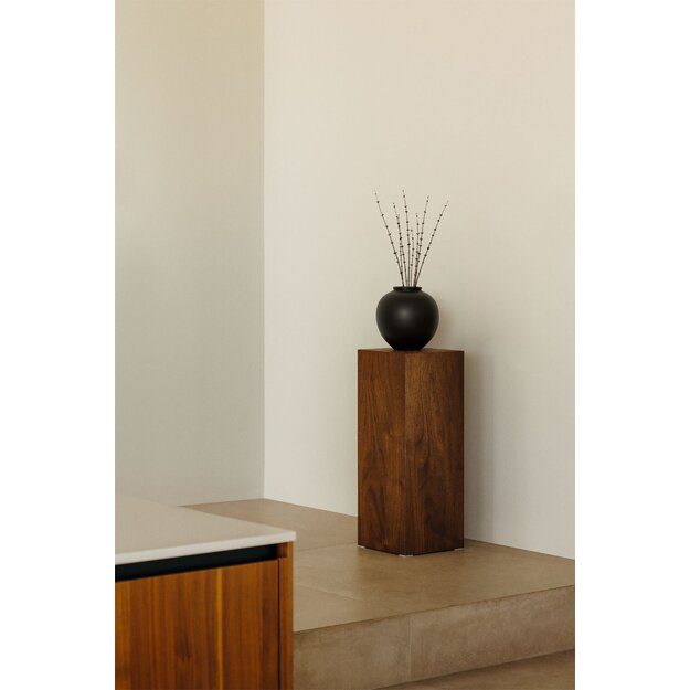 FLARNI | staliukas 8