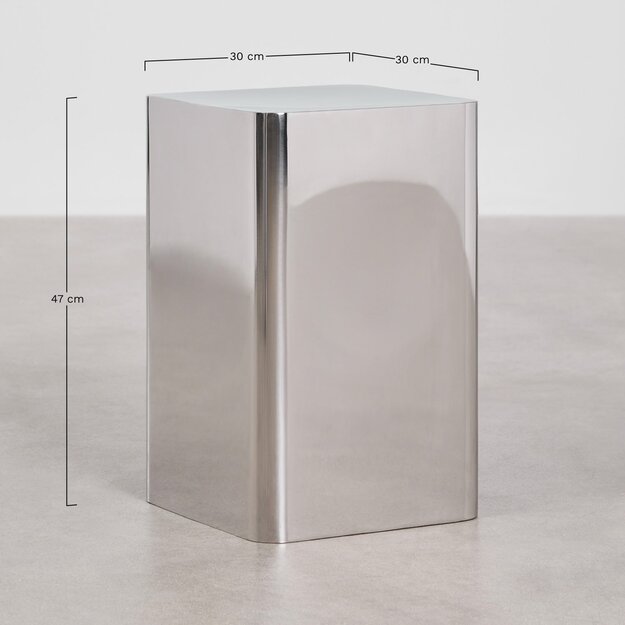 LARIQA | side table 5