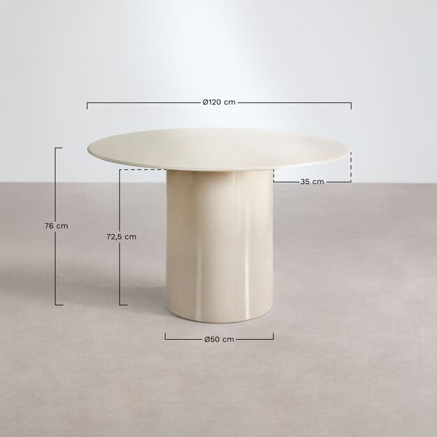 HUGO | dining table